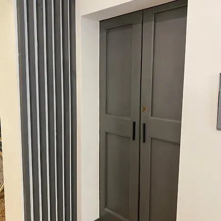 Moderna - Relax E Stile A Due Passi Dal Duomo *