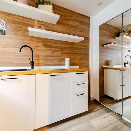 Pensionat Moderna - Home Modena